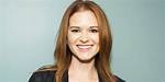 Sarah Drew's Net Worth: a Deep Dive into the Finances of the Grey's Anatomy Star