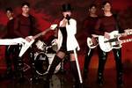 Shania Twain Dons Man! I Feel Like a Woman! Dress 20 Year's Later