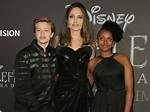 Shiloh Pitt: a Boy's Journey in the Spotlight
