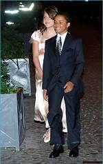 The Fascinating Childhood of Suri Cruise: a Glimpse into Her Early Life