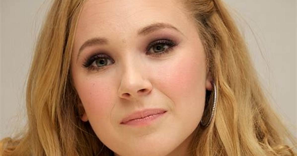 The Ultimate Guide to Uncover Juno Temple's Boyfriend in 2024