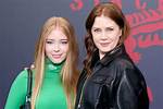 Unraveling the Truth Behind Amy Adams' Daughter Cancer: a Heartfelt Journey