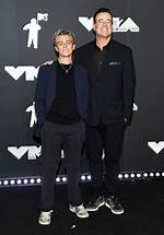 Unveiling Carson Daly's Height: Unraveling Secrets and Impact