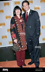 Unveiling Christiane Amanpour's Husband: a Love Story Beyond the Headlines
