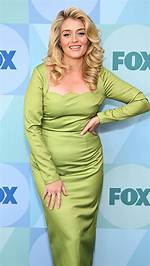 Unveiling Daphne Oz's Height, Weight, and Surprising Health Insights