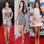 Unveiling Selena Gomez's Height and Weight: a Journey to Self-Acceptance