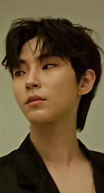 Unveiling the Charisma of Hwang in Yeop and Kim Soo Hyun