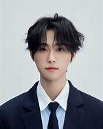 Unveiling the Charisma of Lee Ji Hoon: a Star on the Rise
