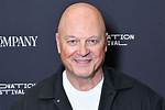 Unveiling the Height of Michael Chiklis: a Closer Look