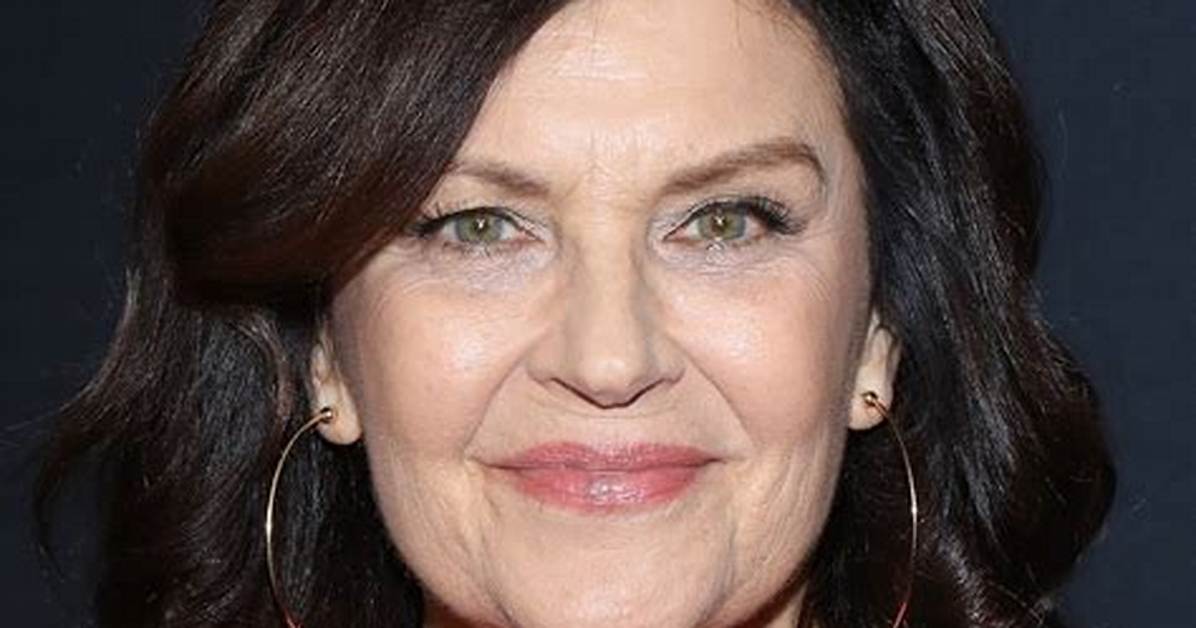 Wendy Crewson: a Comprehensive Look at the Acclaimed Actress