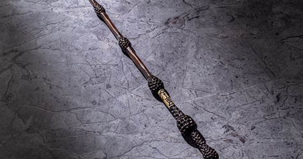 What Is Dumbledores Wand Called? Celebrity. Fm #1 Official Stars, Business & People Networ