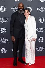 Who Is Jacque Vaughns Wife Laura Vaughn?