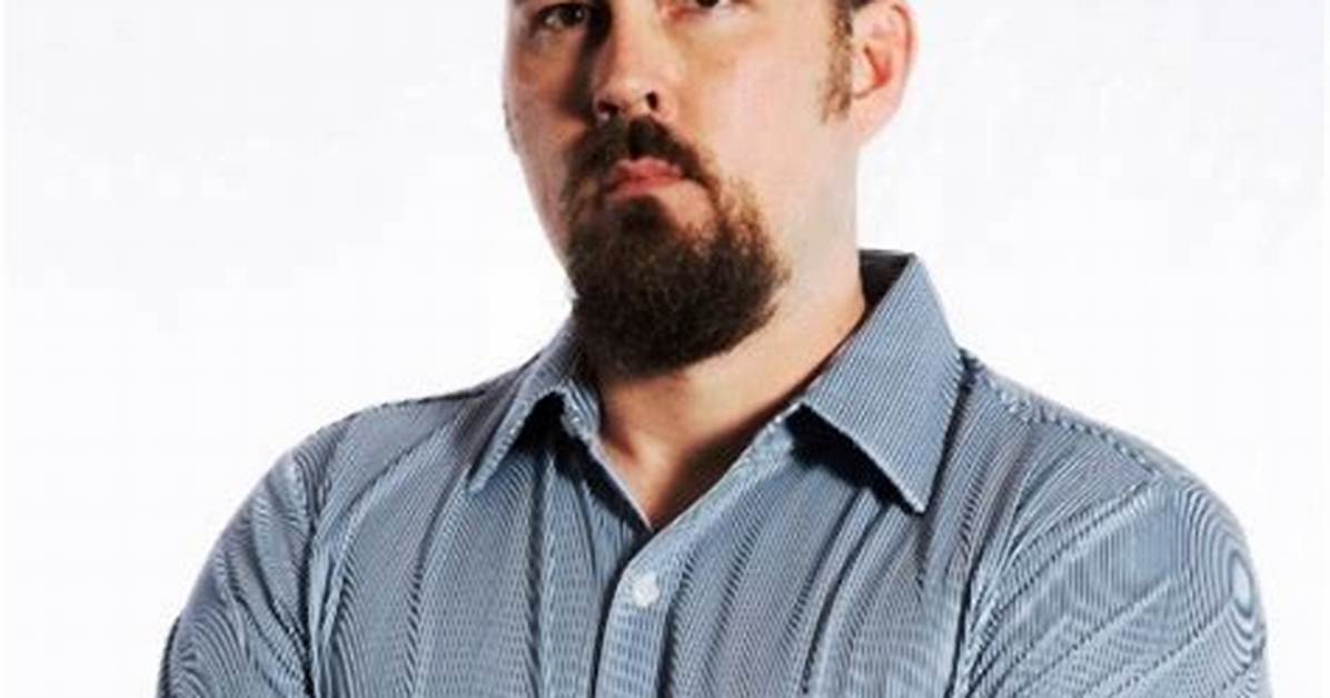 Who Is Marcus Luttrell? Wiki, Age, Height, Net Worth, Wife, Marriage (Biographygist)