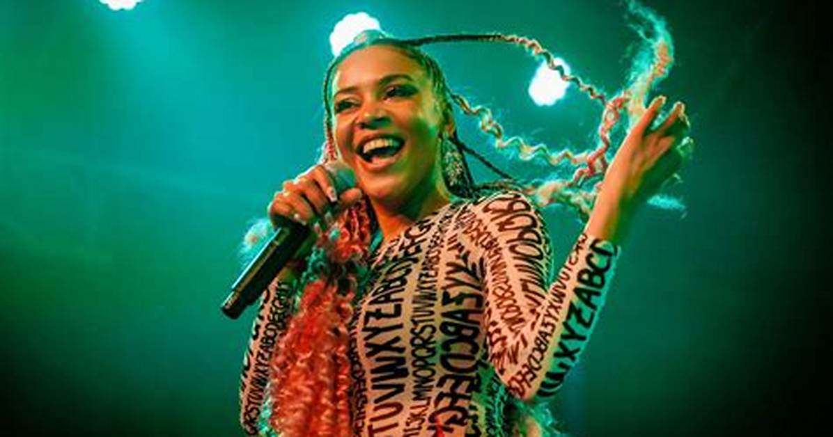 Who Is Rosala Dating? the Spanish Singers Love Life Revealed