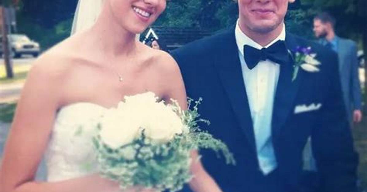 Who Is Steven Crowder? His Wife Net Worth Age Height Is He Gay?